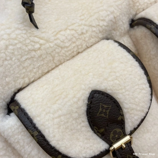 AAA Replica Ru SKI LOUIS BACKPACK VUITTON 0814